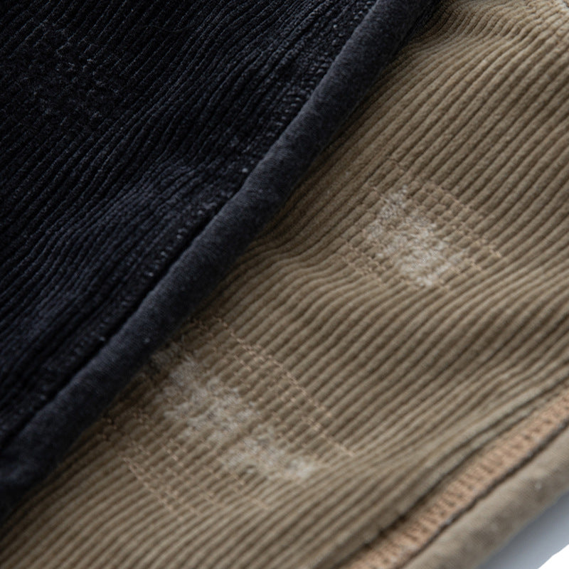 Herren Cordhose im Relaxed-Fit mit elastischem Tunnelzugbund und Used-Details Echoarchiv