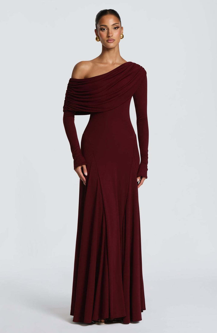 Damen Elegantes Langarm-Maxikleid mit asymmetrischem Drapierungsdetail Echoarchiv
