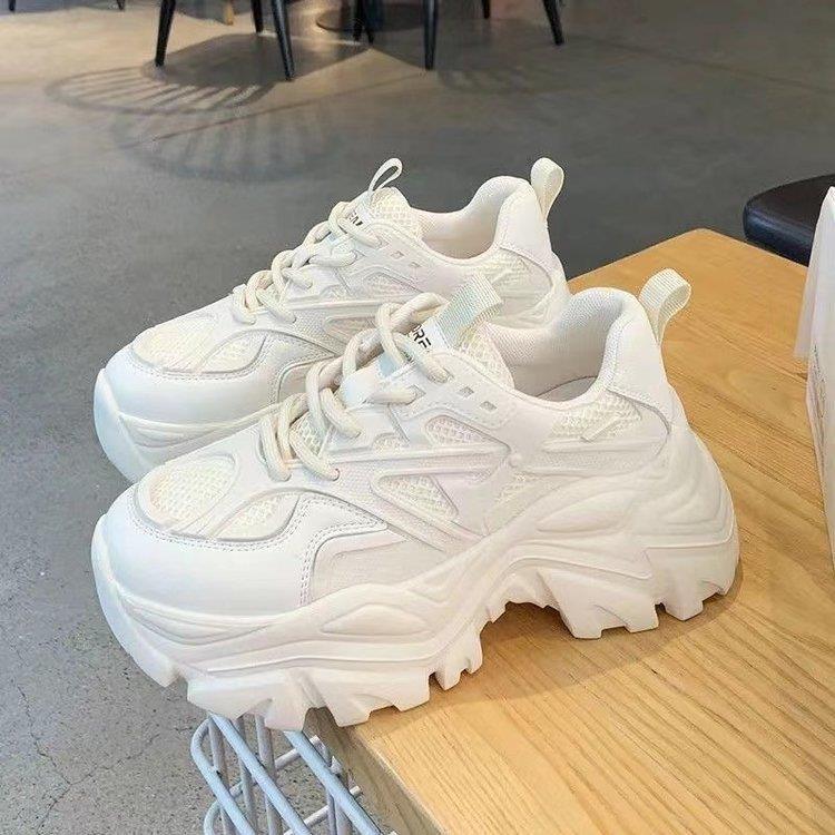 Damen Chunky Sneaker mit atmungsaktiven Mesh-Einsätzen und robustem Profil Echo Archiv