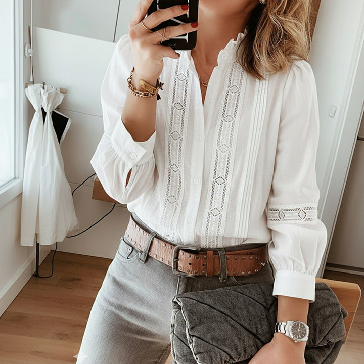 Damen Elegante Hemdbluse mit Rüschendetails und Spitzenakzenten Echo Archiv