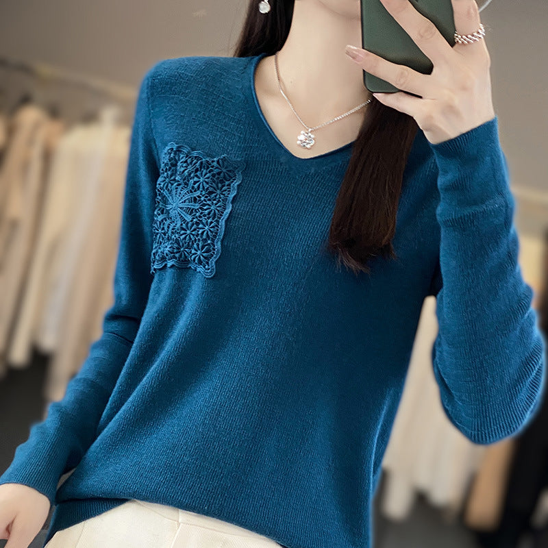Damen Kaschmir‑Optik V‑Ausschnittpullover mit floraler Häkelapplikation Echoarchiv