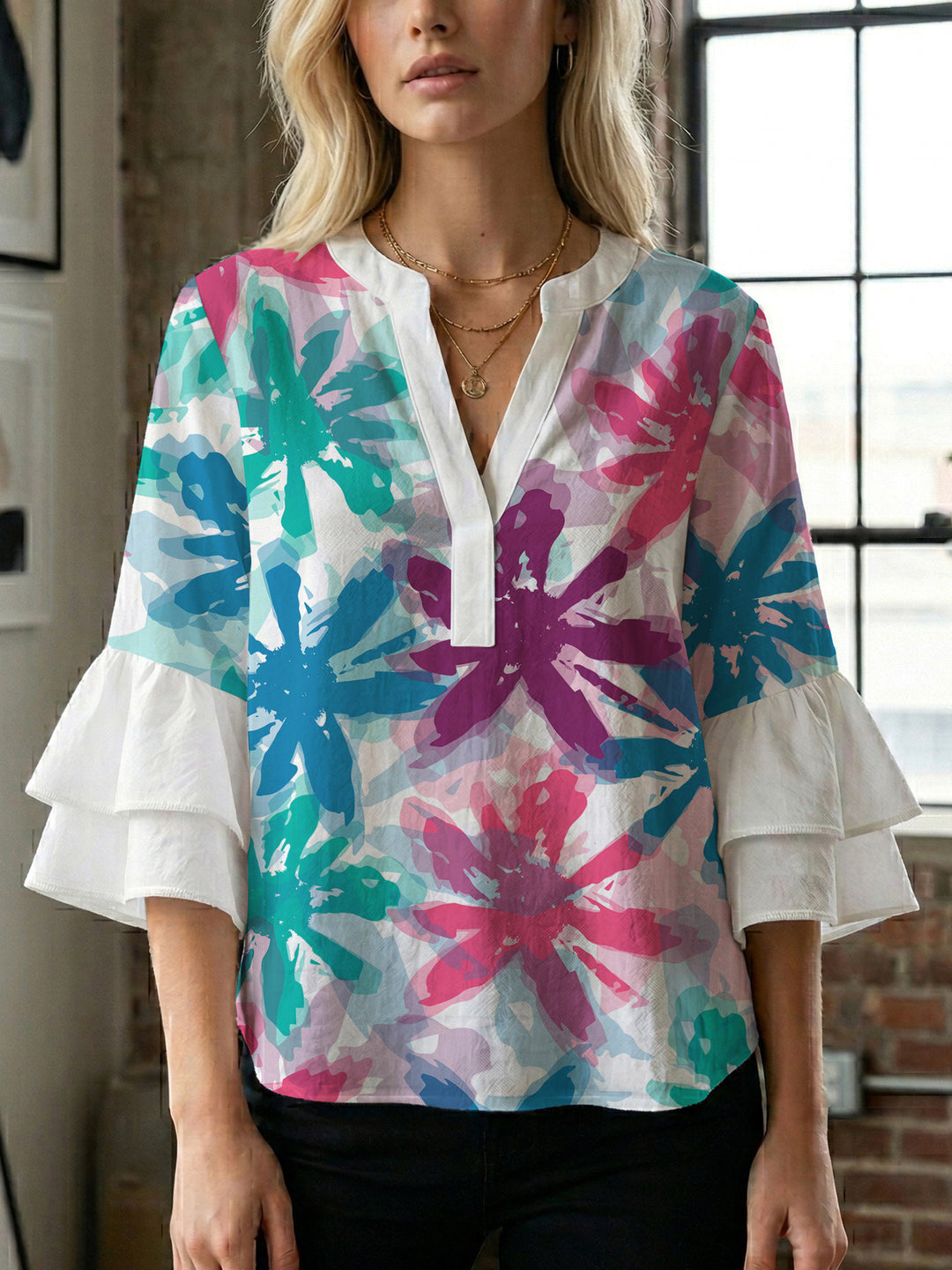 Damen Bluse mit voluminösen Ärmeln und floralem Design Echo Archiv