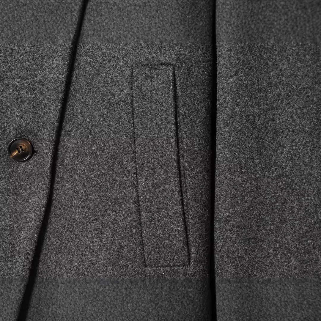 Damen Kurze Boxy-Wollmix-Jacke mit Stehkragen und aufgesetzten Pattentaschen Echoarchiv