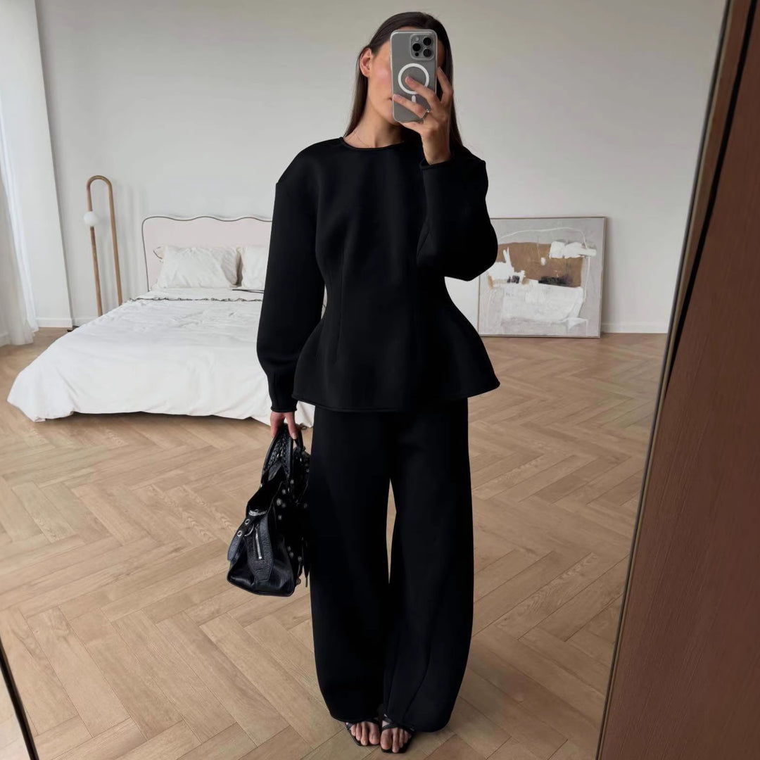 Damen Tailliertes Peplum-Oberteil mit Wiener Nähten und weitem Lounge-Hosen-Set Echo Archiv