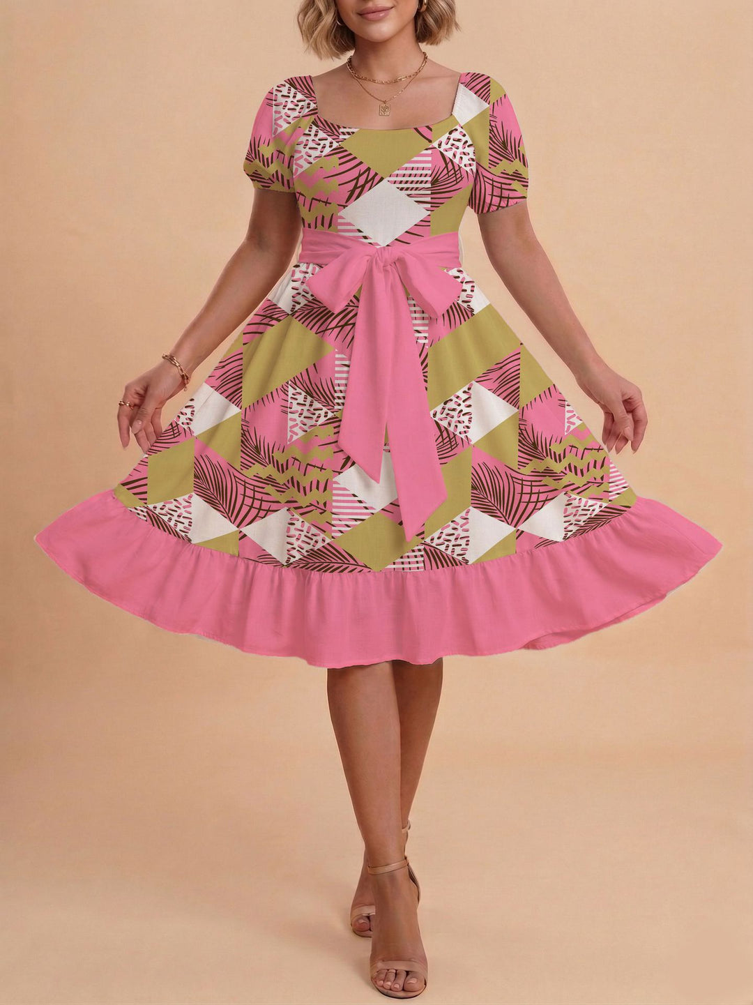 Damen Verspieltes Maxikleid mit Bärenmuster und taillierbarem Band Echo Archiv