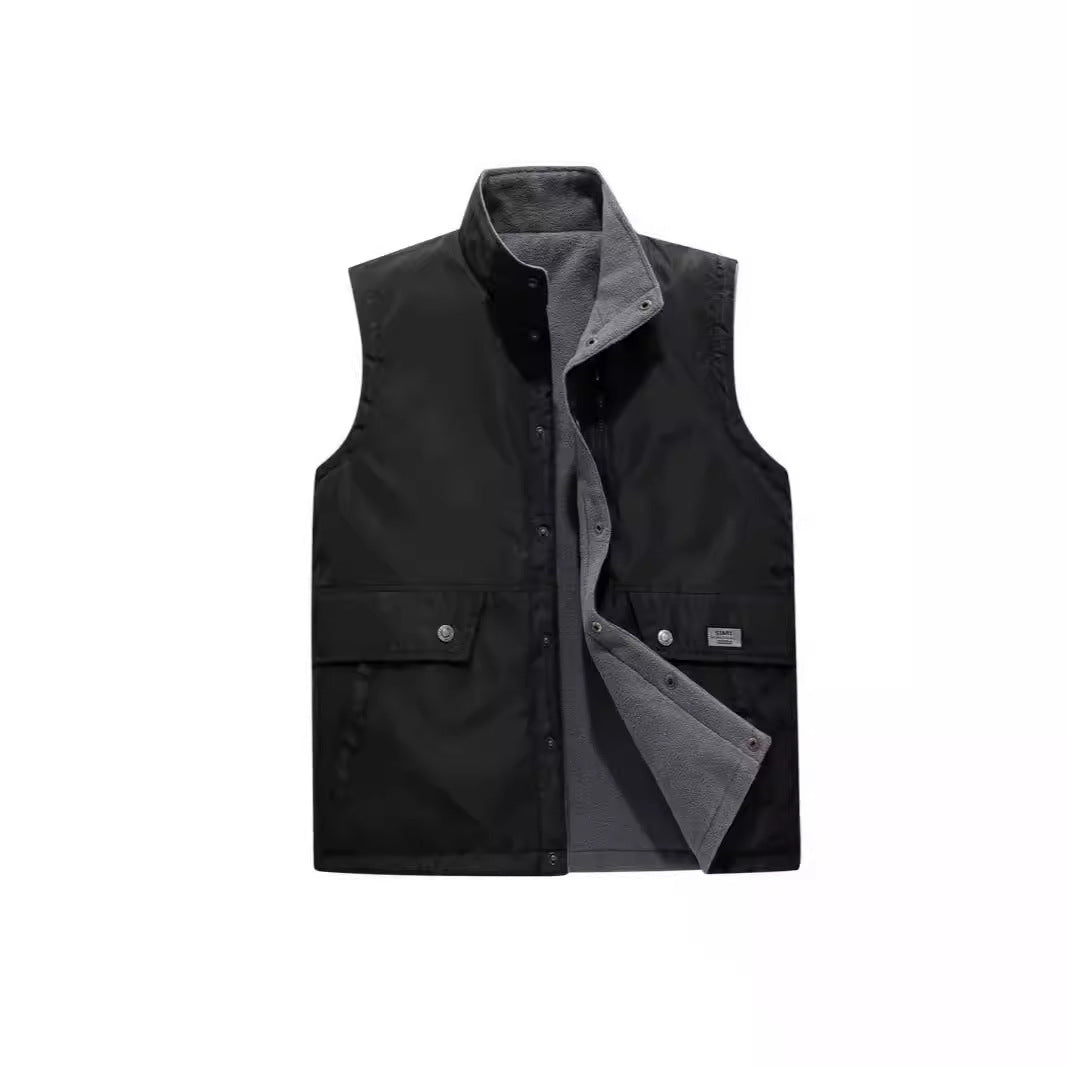Herren Gefütterte Utility-Weste mit Fleece-Innenlage, Druckknopf‑ und Reißverschluss Echoarchiv