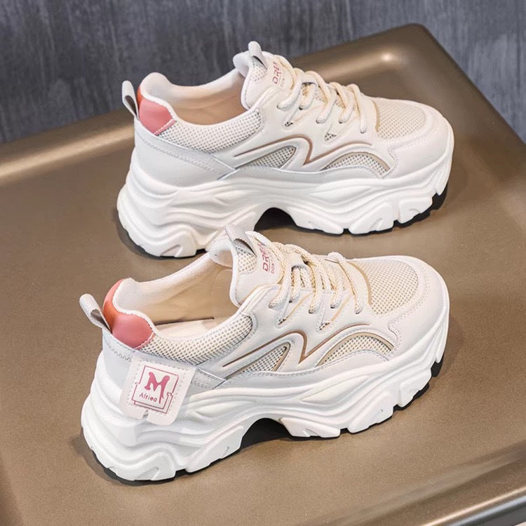 Damen Sportliche Sneakers mit Air Cushion Technologie und atmungsaktiver Mesh-Oberfläche Echo Archiv