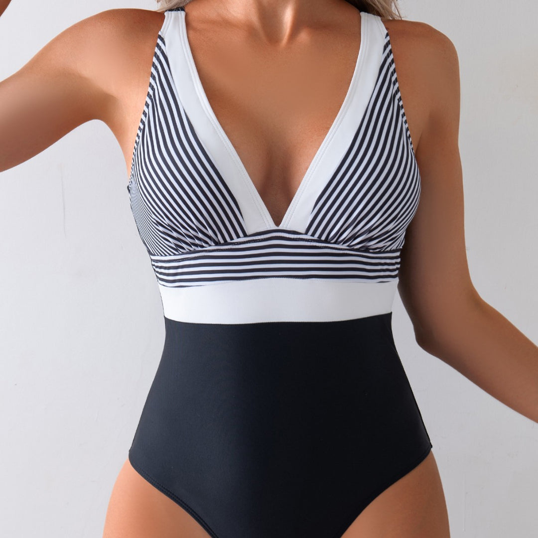 Damen Eleganter Badestrumpf mit tiefem V-Ausschnitt Echo Archiv