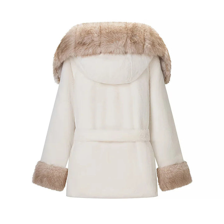 Damen kuschelige Kunstfell-Manteljacke mit Kapuze, Taillengürtel und Kontrastfutter – Célinea