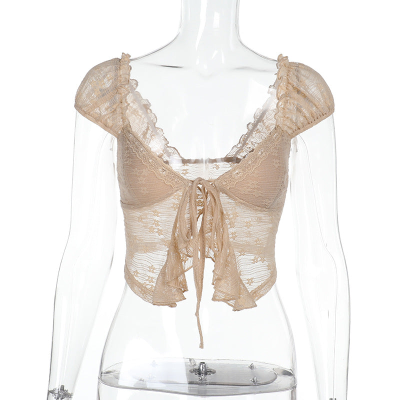 Damen Spitzen-Crop-Top mit romantischem Design und zarten Rüschendetails Echo Archiv