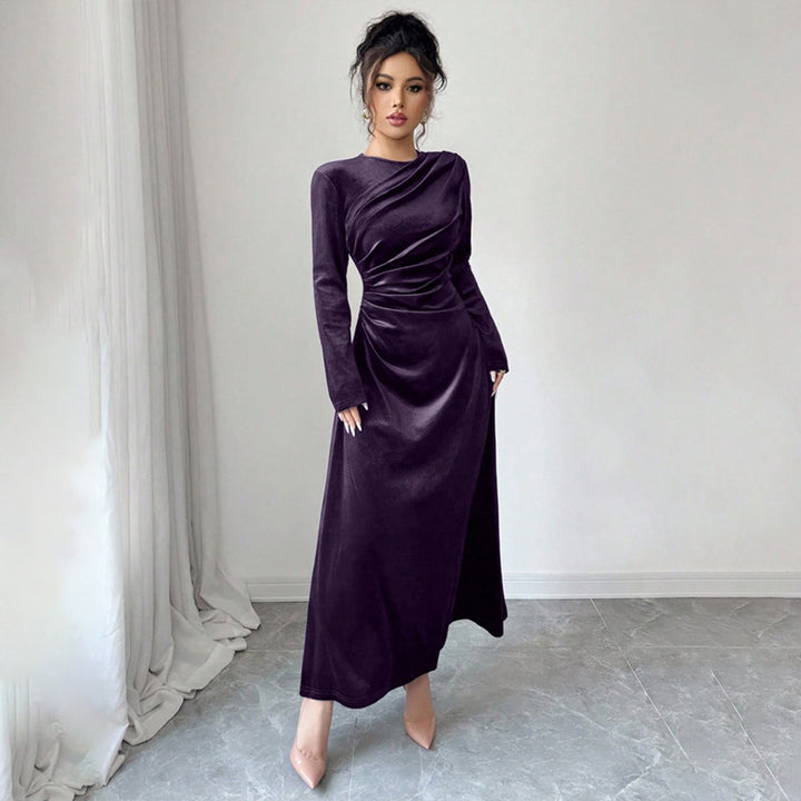 Damen Elegantes und stilsicheres Abendkleid Echo Archiv