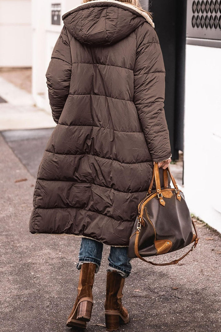 Damen lange, gefütterte Winterjacke mit Fleece-Futter Echoarchiv