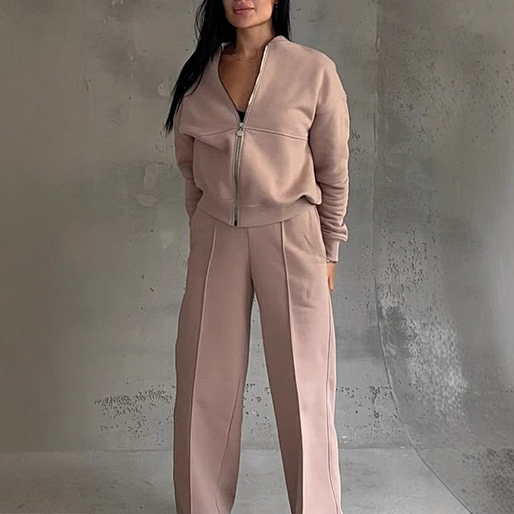 Damen nan kurz geschnittenes Blouson mit Reißverschluss und weiter High-Waist Jogginghose Set Echo Archiv