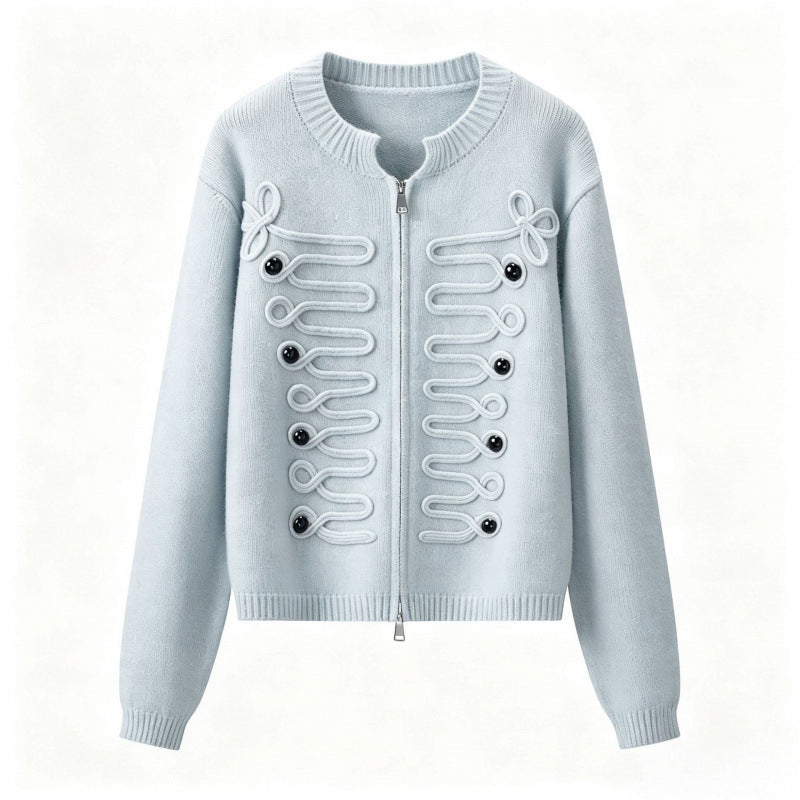Damen Kurz geschnittene Strickjacke mit dekorativen Kordelapplikationen und Zwei-Wege‑Reißverschluss Echo Archiv