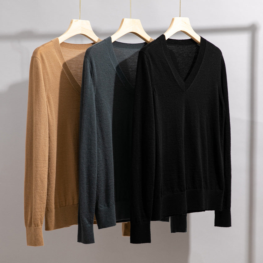Herren Feiner V‑Ausschnitt-Pullover aus Merinomischung mit leichtem Strukturstrick Echoarchiv