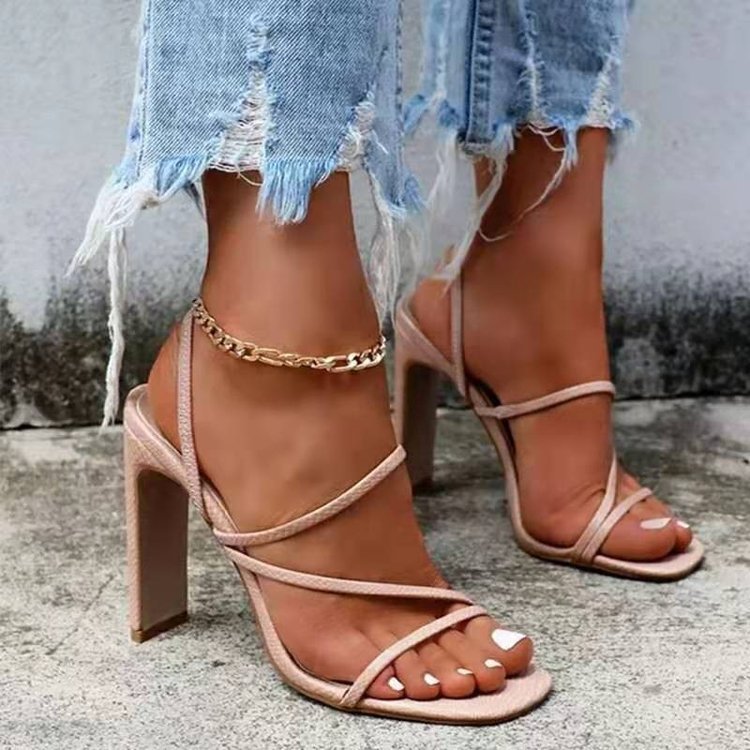 Damen Slingback-Sandaletten mit quadratischer Zehenpartie, schlanken Zierriemen und hohem Blockabsatz – Sorelia