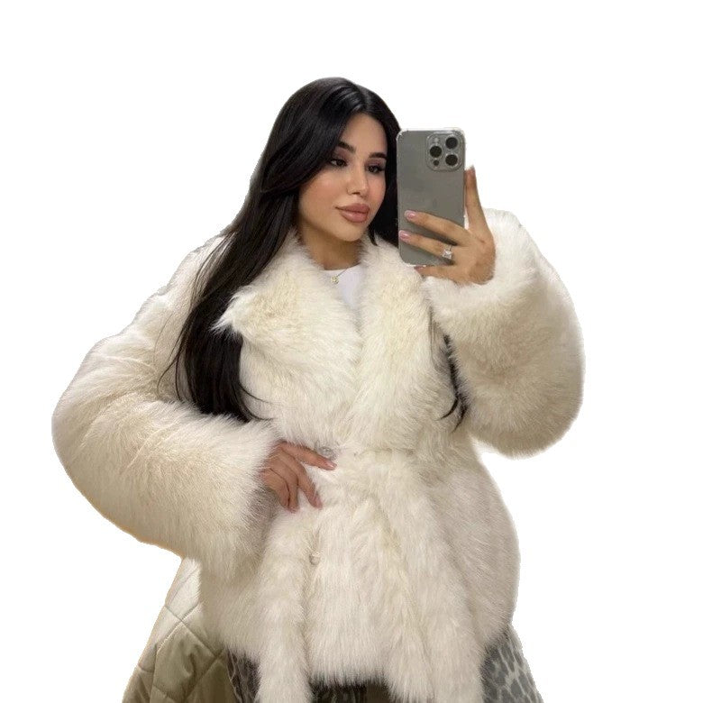 Damen Kurzmantel aus langflorigem Faux-Fur mit taillierendem Bindegürtel Echo Archiv