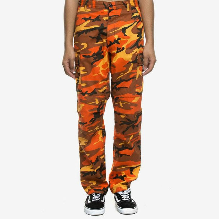 Herren modische Cargohose im Camouflage-Design Echoarchiv