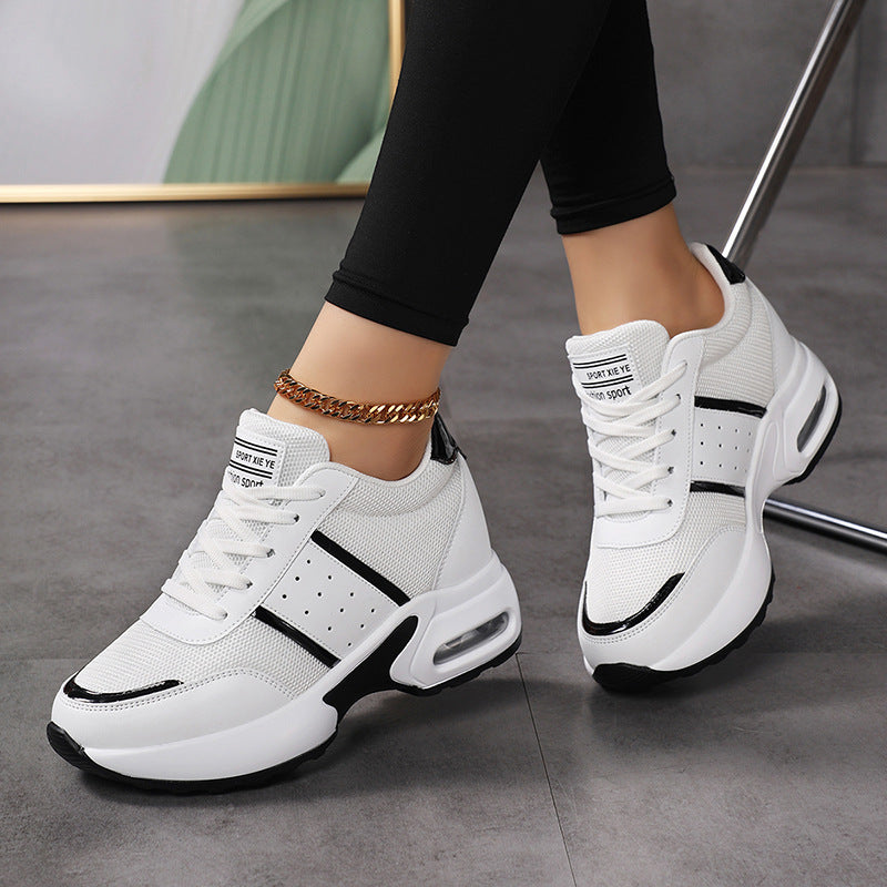 Damen nan sportlicher Plateausneaker mit Luftkissen-Zwischensohle und metallic-Applikationen Echo Archiv