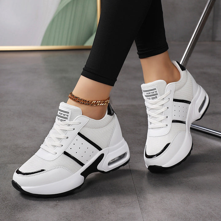 Damen nan sportlicher Plateausneaker mit Luftkissen-Zwischensohle und metallic-Applikationen Echo Archiv