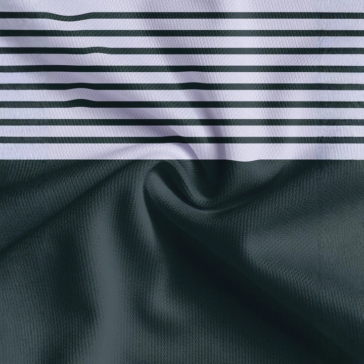 Herren Poloshirt mit modernem Streifendesign und stilvollen Akzenten Echoarchiv
