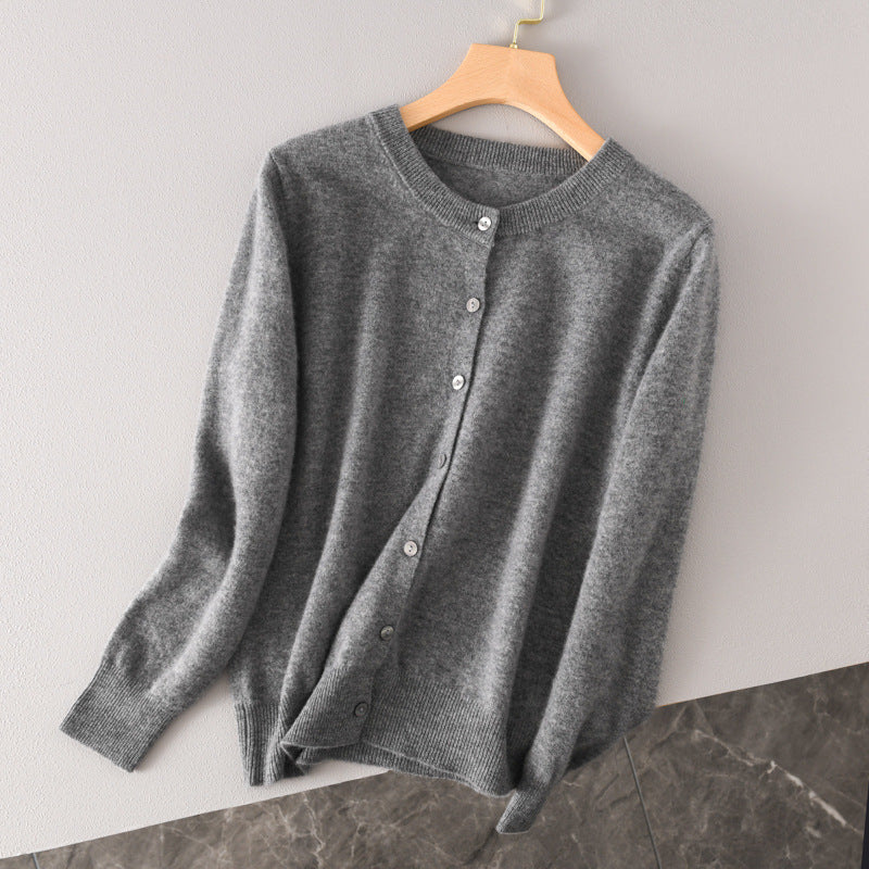 Damen Leichter Rundhals-Knopfcardigan in Kaschmiroptik mit feiner Rippkante und lässiger Silhouette Echoarchiv