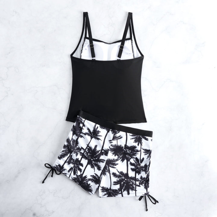 Damen Badeanzug mit trendiger Raffung und modischen Shorts Echo Archiv