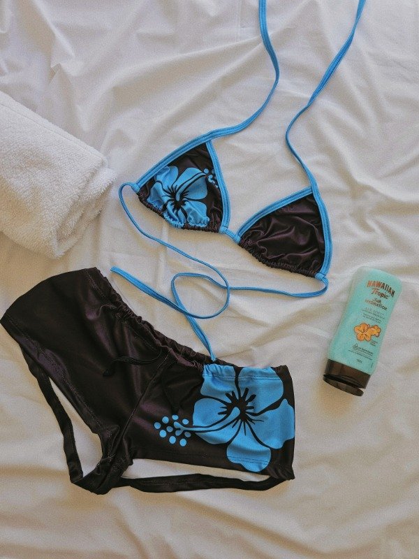 Damen-Bikini-Set mit floralem Design und verstellbaren Trägern Echo Archiv