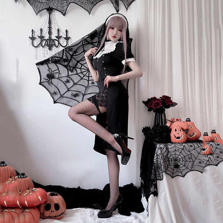Damen Gothic Nonnenkostüm mit transparenten Spitzenärmeln und Kreuzdetails Echo Archiv