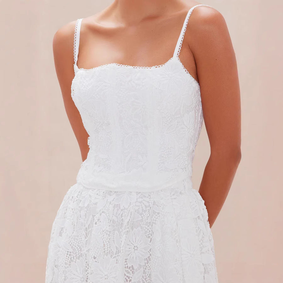Damen Spitzen-Midi-Kleid mit zartem Blumenmuster und schwingendem Rock Echo Archiv