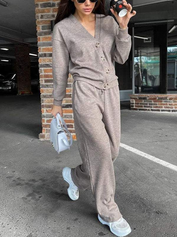 Damen Bequemes Strick-Jumpsuit mit Knopfdetails und weitem Schnitt Echo Archiv