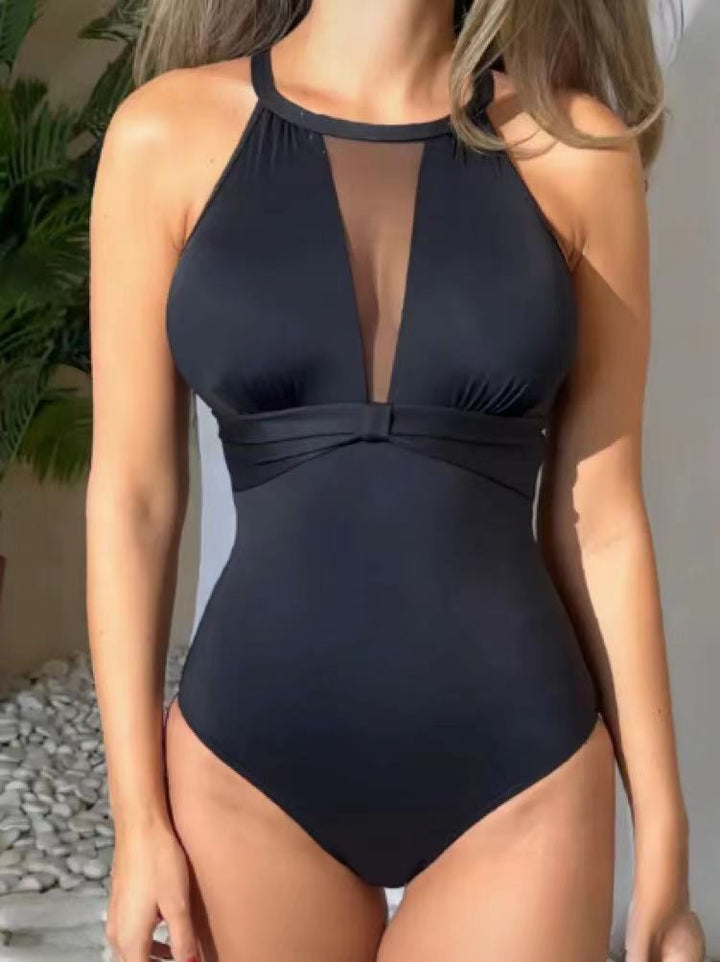 Damen Sportlicher Einteiler-Badeanzug mit raffinierter Mesh-Detail Echo Archiv