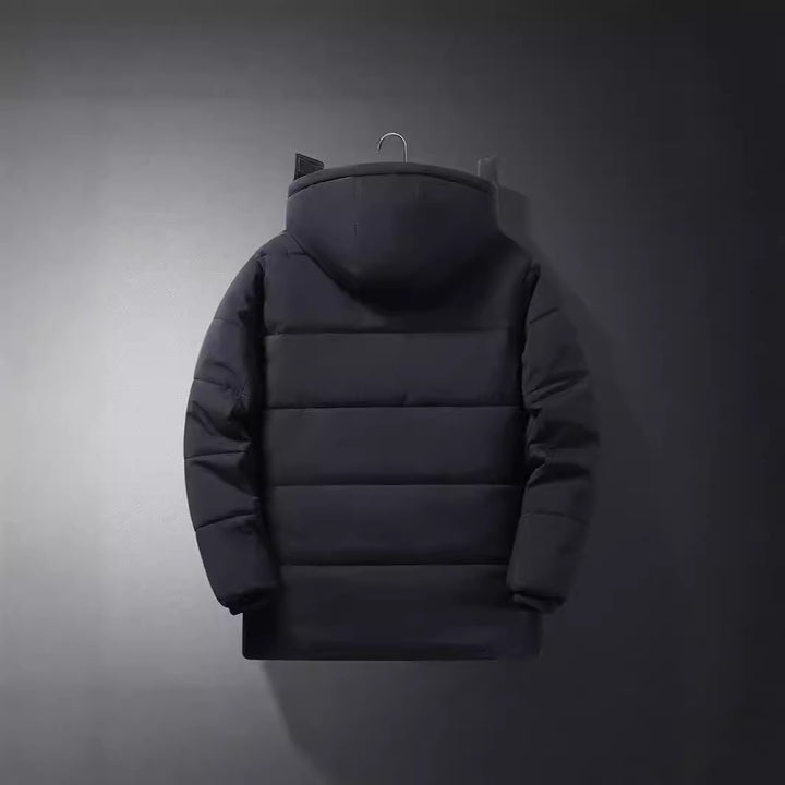 Herren Wattierte Thermojacke mit gesteppter Innenfüllung, Kunstfellkragen und Pattentaschen – Marzano