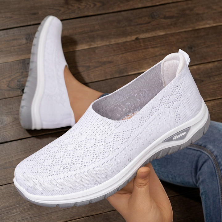 Damen nan gestrickter Slip-On Komfortwalker mit Memory-Fußbett, elastischem Sockeneinstieg und rutschfester Profilsohle Echo Archiv