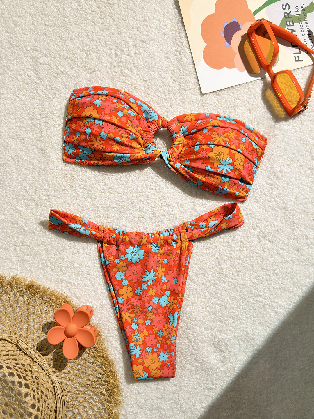 Damen Bandeau-Bikini mit stylischem Knotendesign Echo Archiv