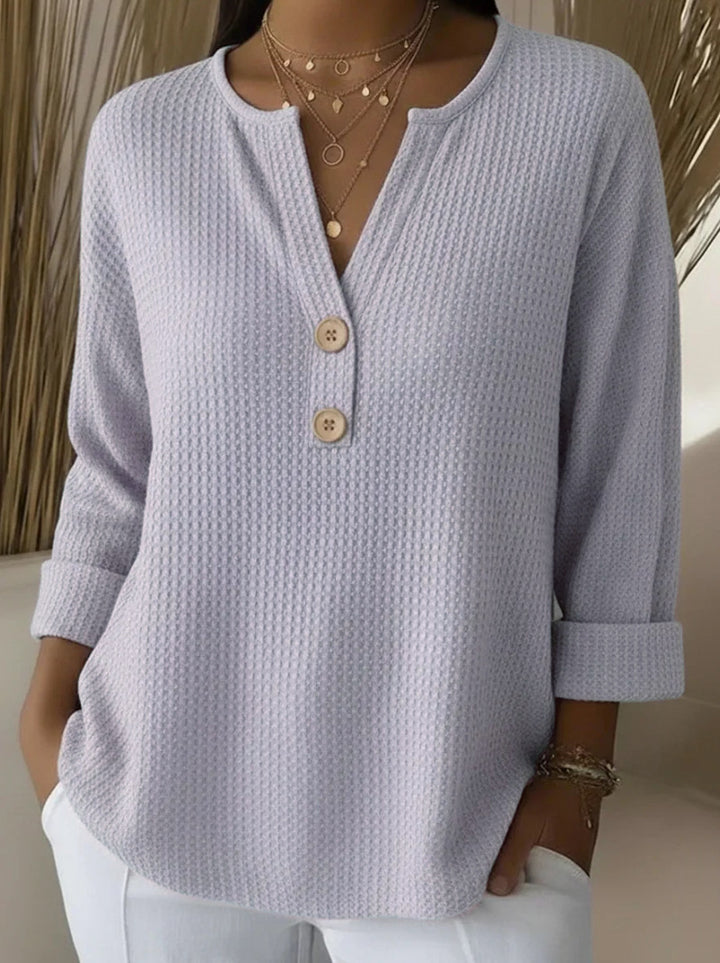 Damen Waffelstruktur Henley-Shirt mit V-Ausschnitt kurze Knopfleiste und krempelbaren 3/4-Ärmeln – Avérine