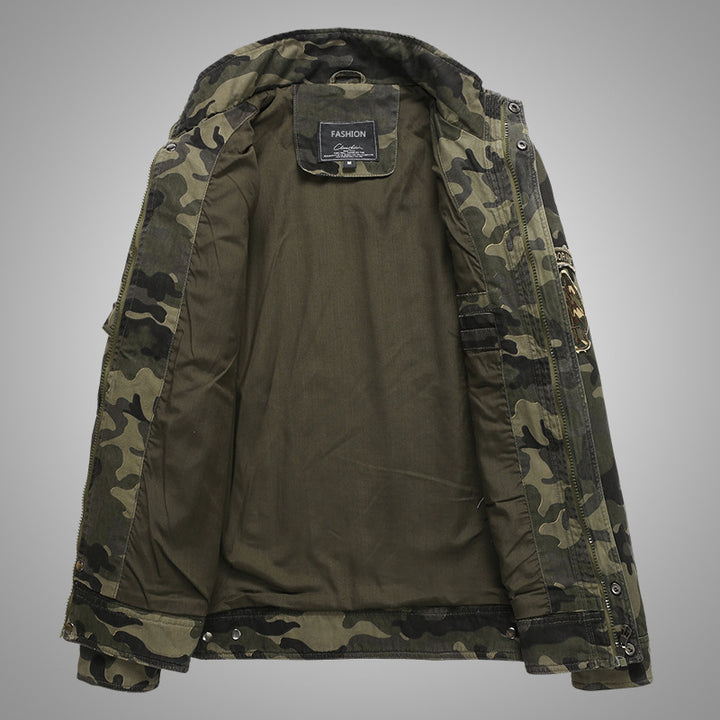 Herren Camouflage-Fieldjacke aus robustem Canvas mit Epauletten, Mehrfach‑Taschen und Stehkragen Echoarchiv