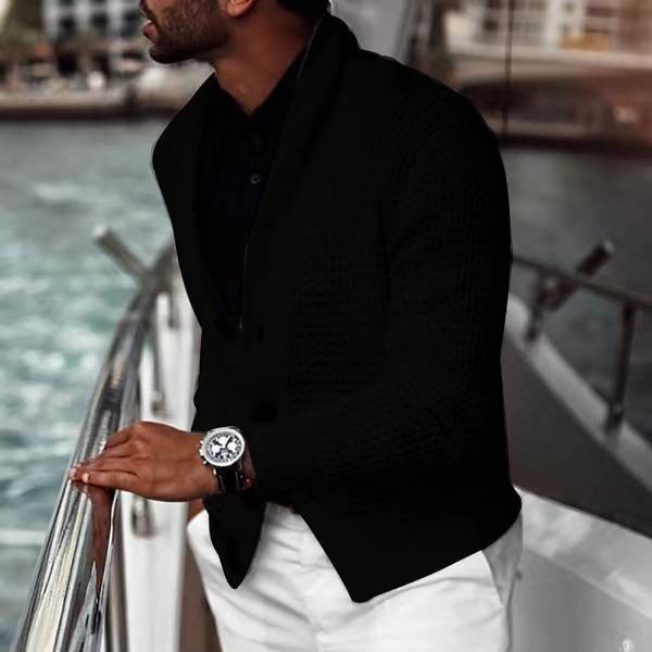 Herren Strickjacke mit modernem Design von Echoarchiv