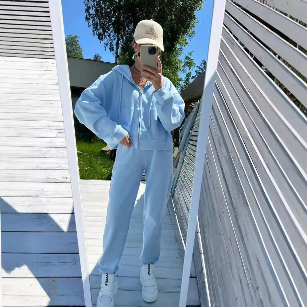 Damen lässiges Kapuzen-Sweatshirt und Jogginghose Set in Oversize-Passform mit Reißverschluss und Kängurutasche – Avérine