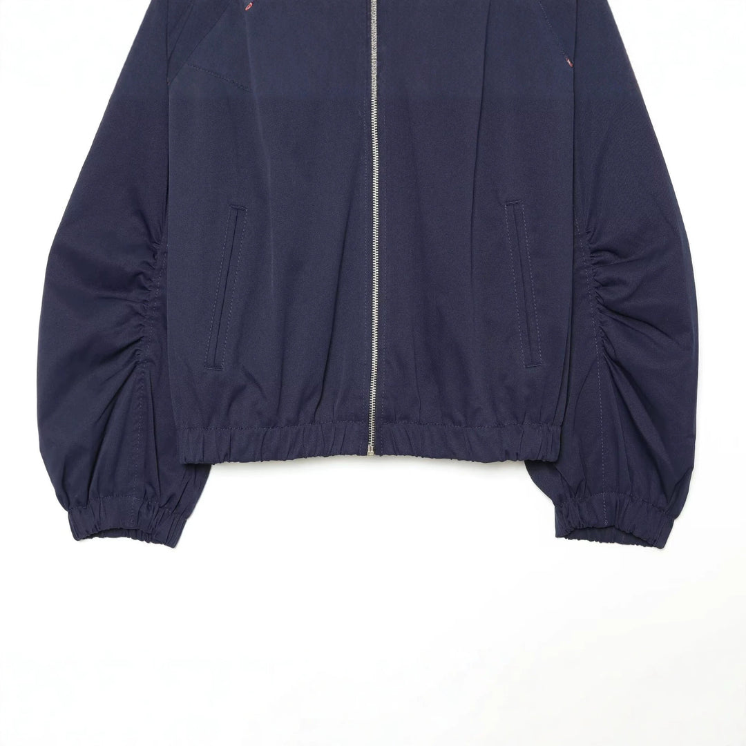 Damen Cropped-Blouson mit hohem Stehkragen, voluminösen Raffungärmeln und Metallreißverschluss Echo Archiv