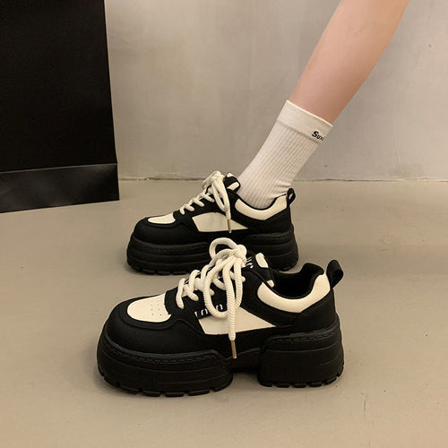 Damen Chunky Sneakers mit verstärktem Komfort und trendiger Sohlenstruktur Echo Archiv