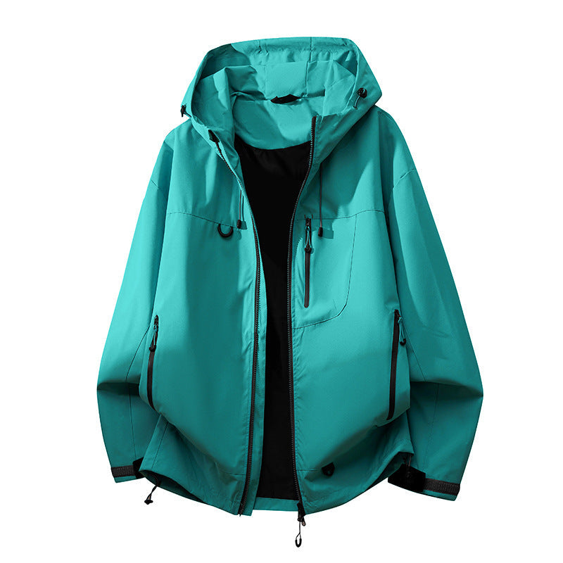 Damen technische Outdoorjacke mit multifunktionalen Taschen und verstellbarem Kapuzensystem Echoarchiv