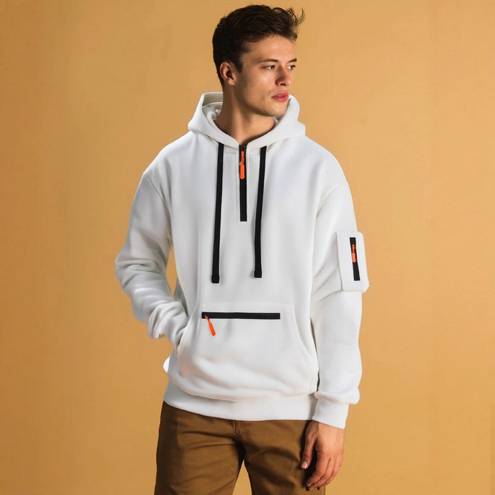 Herren modischer Kapuzenpullover mit innovativen Reißverschlusselementen Echoarchiv