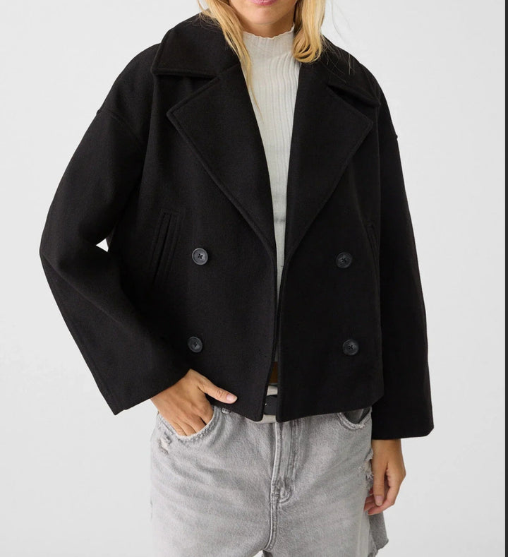 Damen nan kurz geschnittener Zweireiher Wollmix-Peacoat mit überbreitem Revers und kastiger Silhouette Echo Archiv