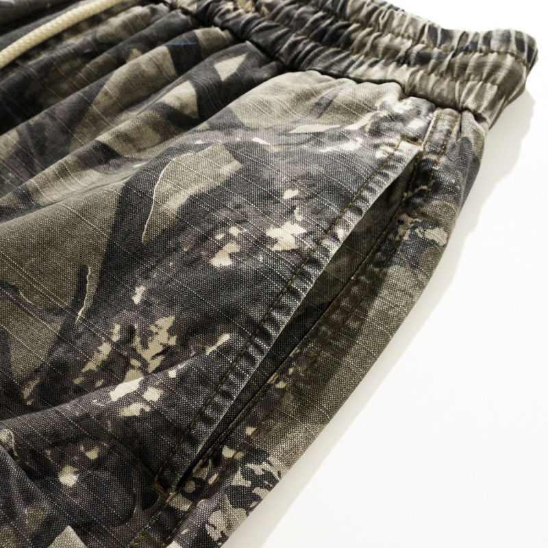 Herren Cargo-Shorts mit praktischem Camouflage-Muster und elastischem Bund Echoarchiv