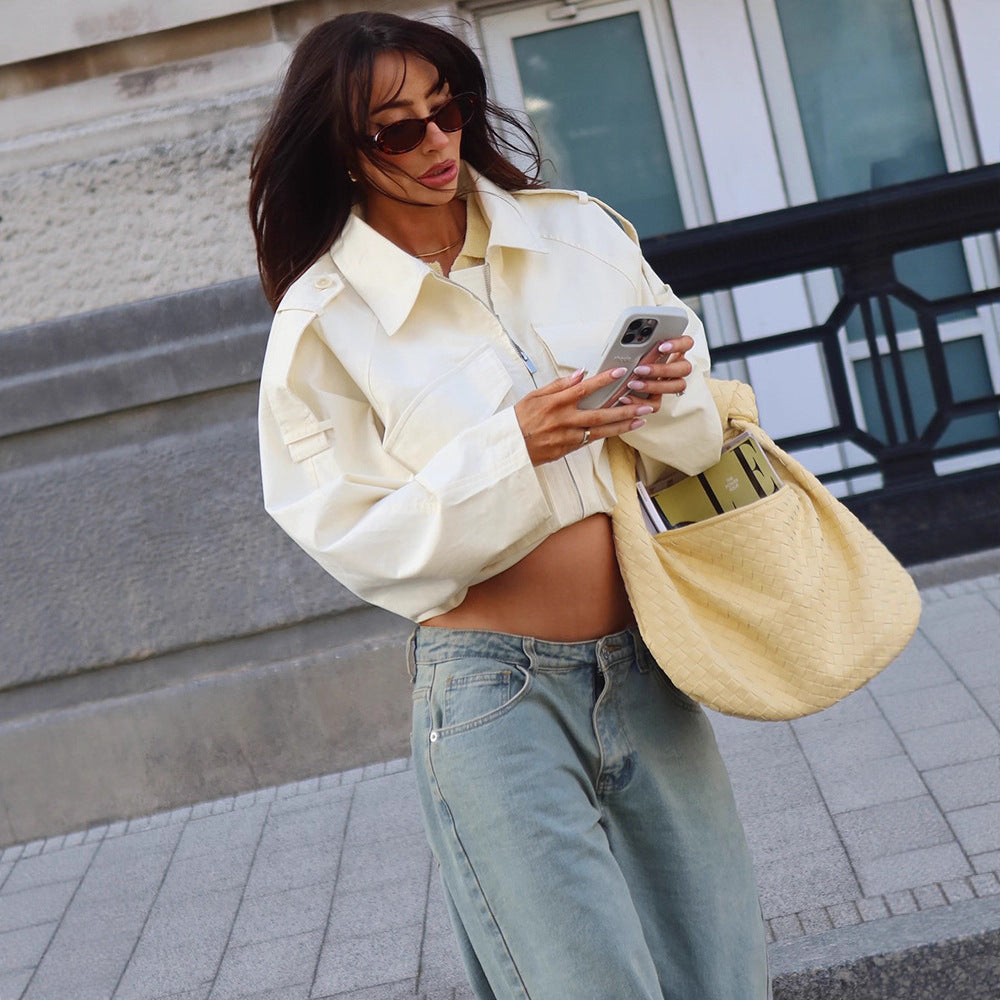 Damen Kurze Boxy-Cargo-Jacke aus Baumwollmix mit übergroßen Pattentaschen Echoarchiv