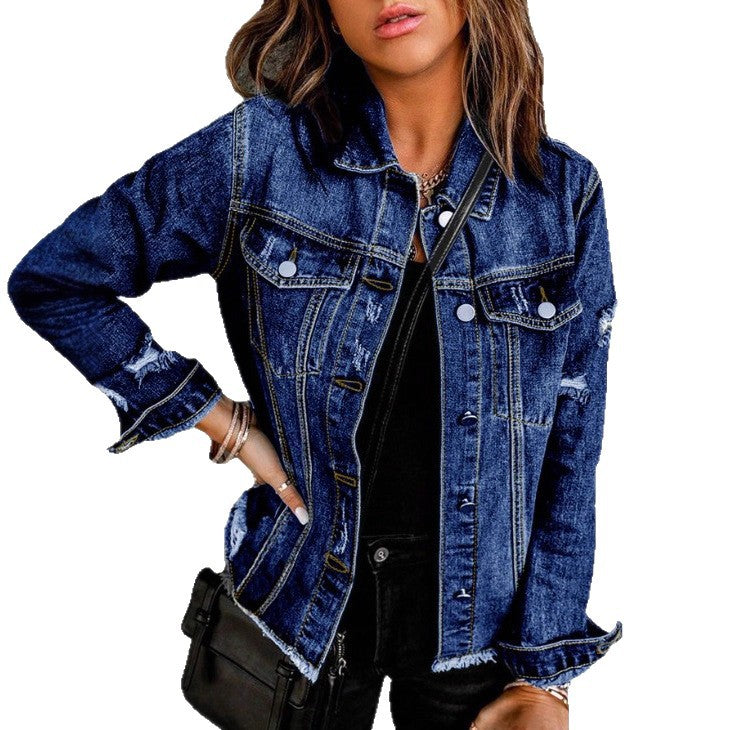 Damen Taillenbetonte Denim-Truckerjacke mit leichtem Destroyed-Effekt und Fransenbund Echo Archiv