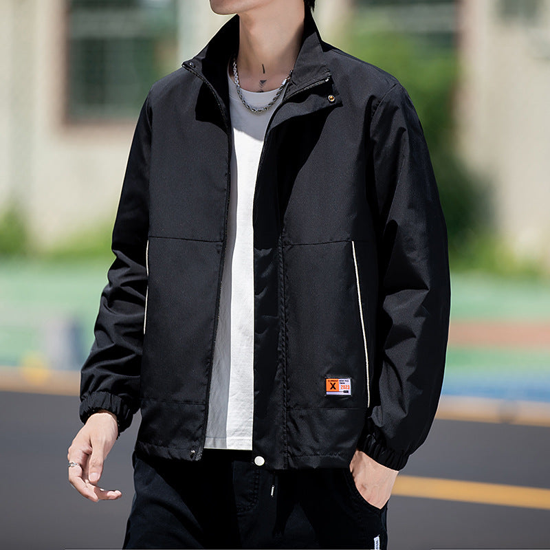 Herren wasserabweisende Sportjacke mit elastischen Bündchen und hohem Kragen Echoarchiv