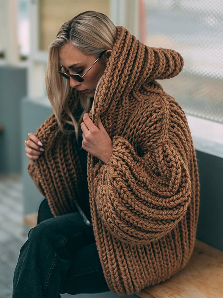 Damen Oversize Grobstrick-Cardigan mit großer Kapuze & voluminösen Ärmeln Echoarchiv