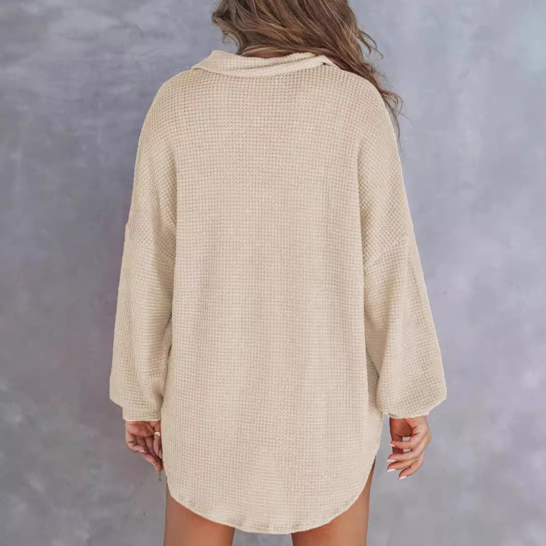 Damen Oversize Waffelstrick-Hemdbluse mit Kentkragen, Brusttasche und gerundetem Saum Echo Archiv